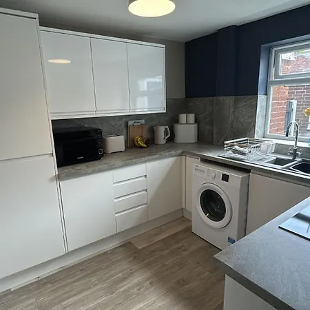 Thirlwell Gardens, River Walks, Free Parking Lejlighed