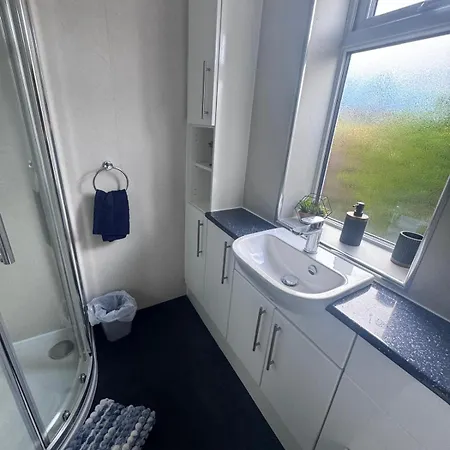 Thirlwell Gardens, River Walks, Free Parking